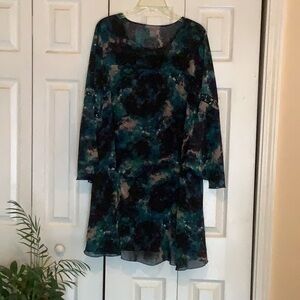 Multicolor Long Sleeve Dress with detail. Size XL